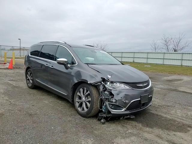 2017 Chrysler Pacifica Limited VIN: 2C4RC1GG4HR507010 Lot: 93596505