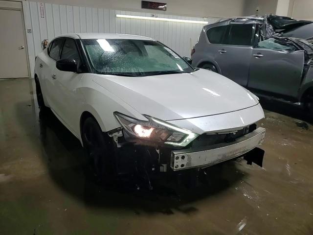 2016 Nissan Maxima 3.5S VIN: 1N4AA6AP6GC447883 Lot: 92752815