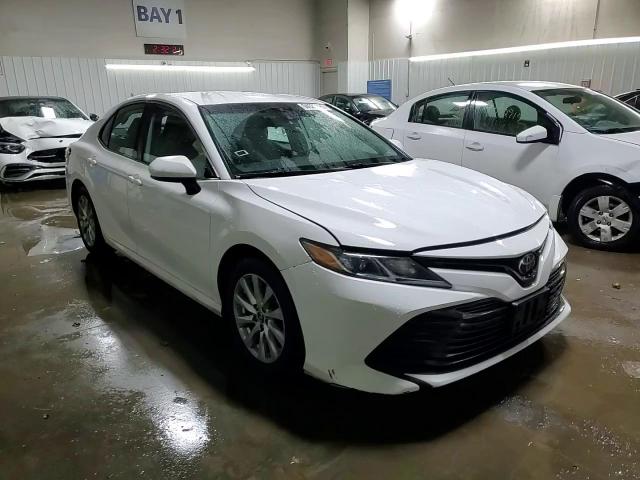 2019 Toyota Camry L VIN: 4T1B11HK9KU711379 Lot: 94682895