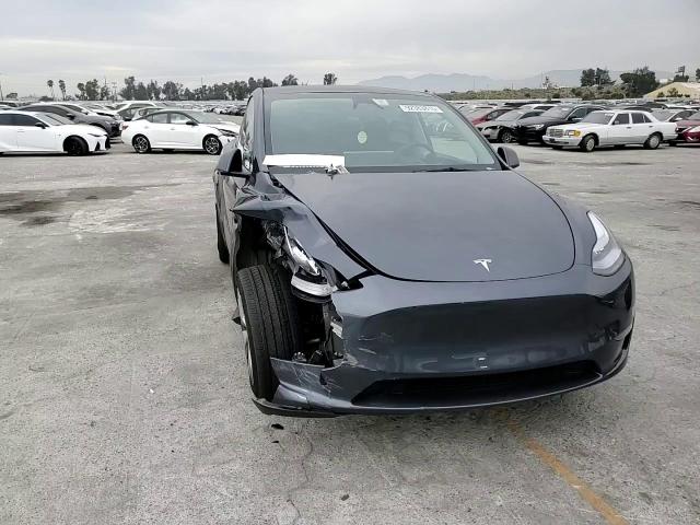 2023 Tesla Model Y VIN: 7SAYGDEE4PA155852 Lot: 92383815