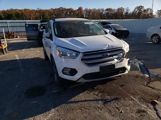 2018 Ford Escape Se VIN: 1FMCU9G90JUC41671 Lot: 92196445