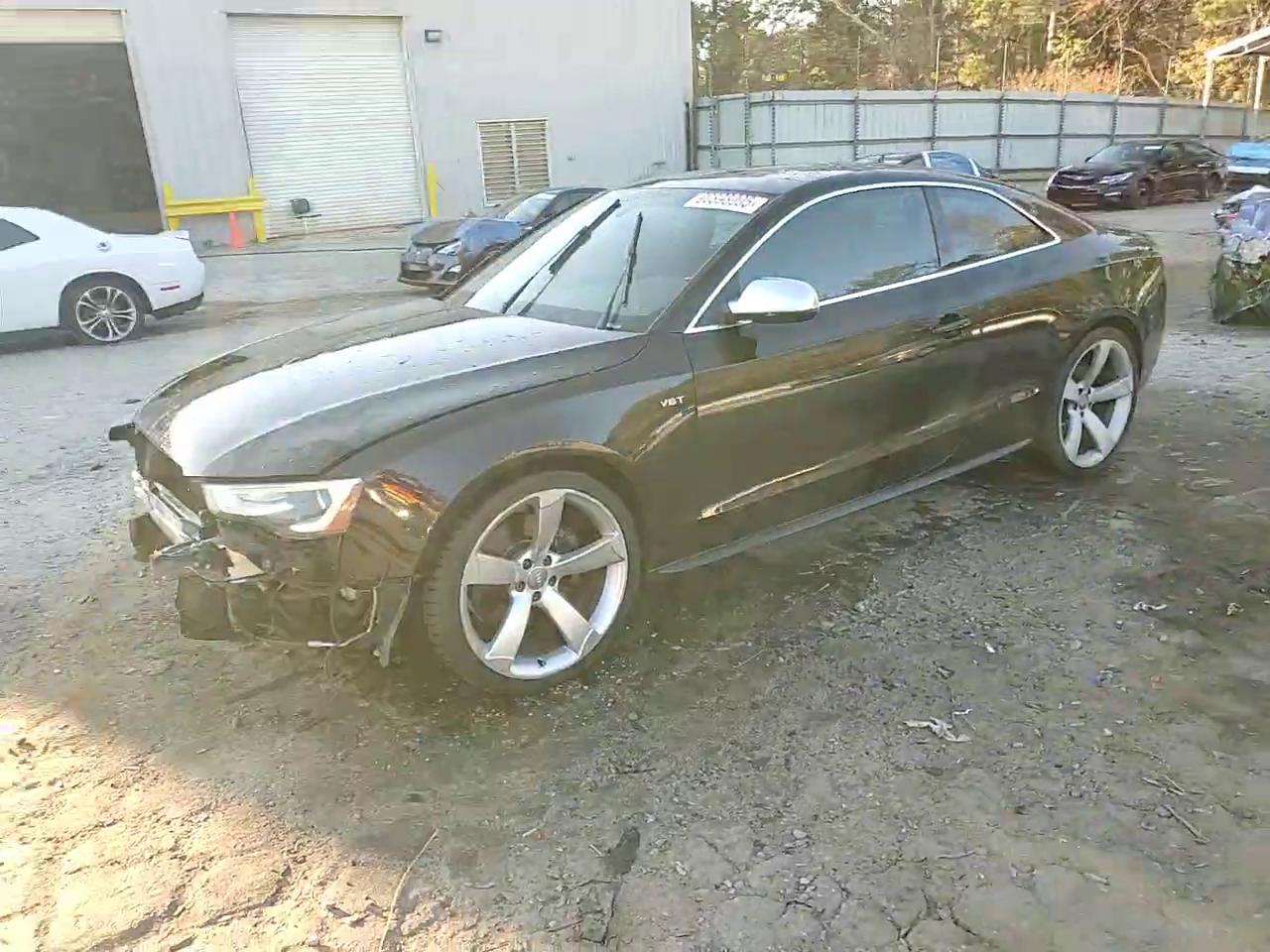 Фото: WAUCGAFR2EA028613