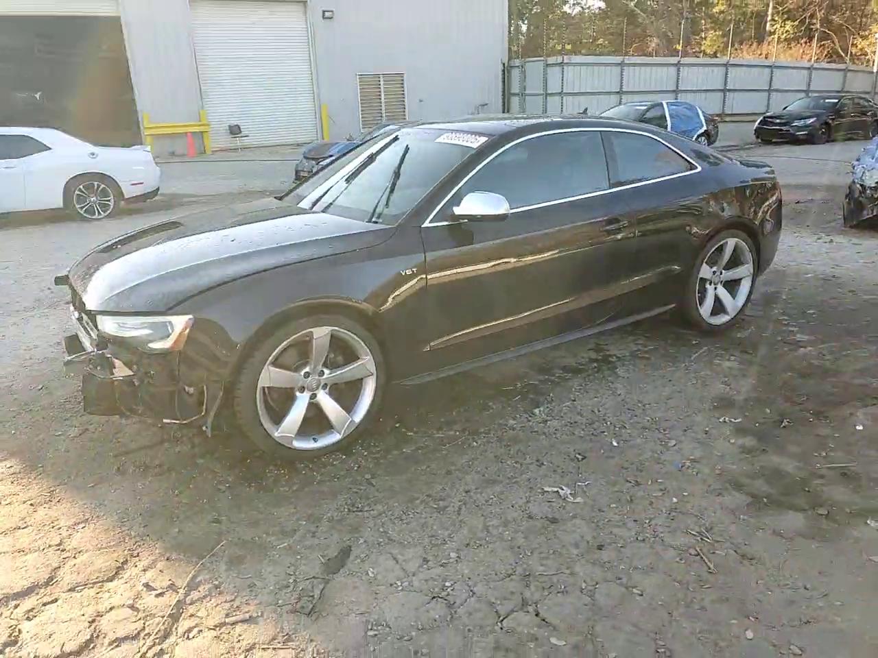 Фото: WAUCGAFR2EA028613