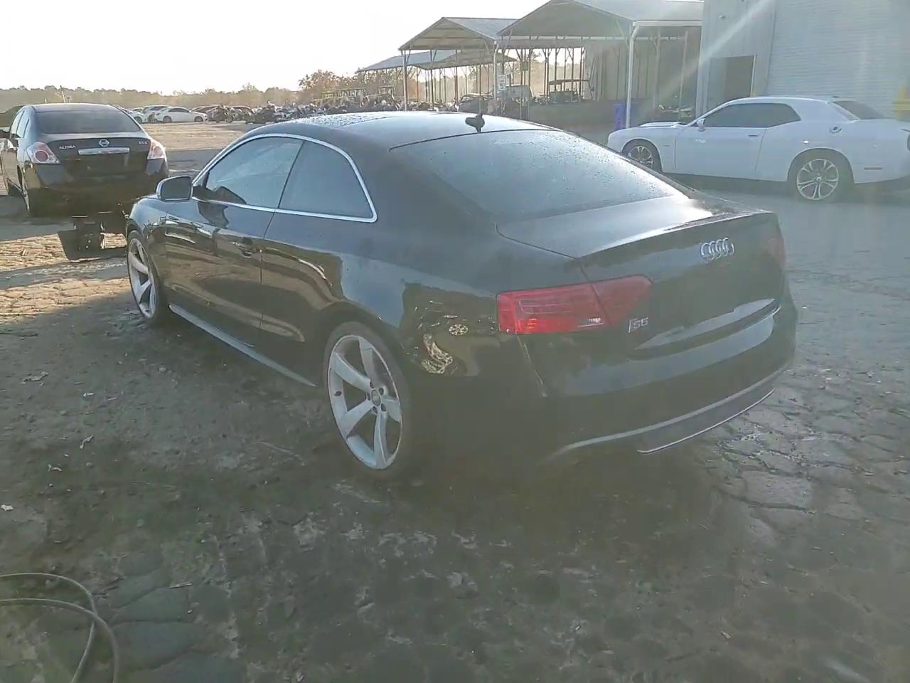 Фото: WAUCGAFR2EA028613