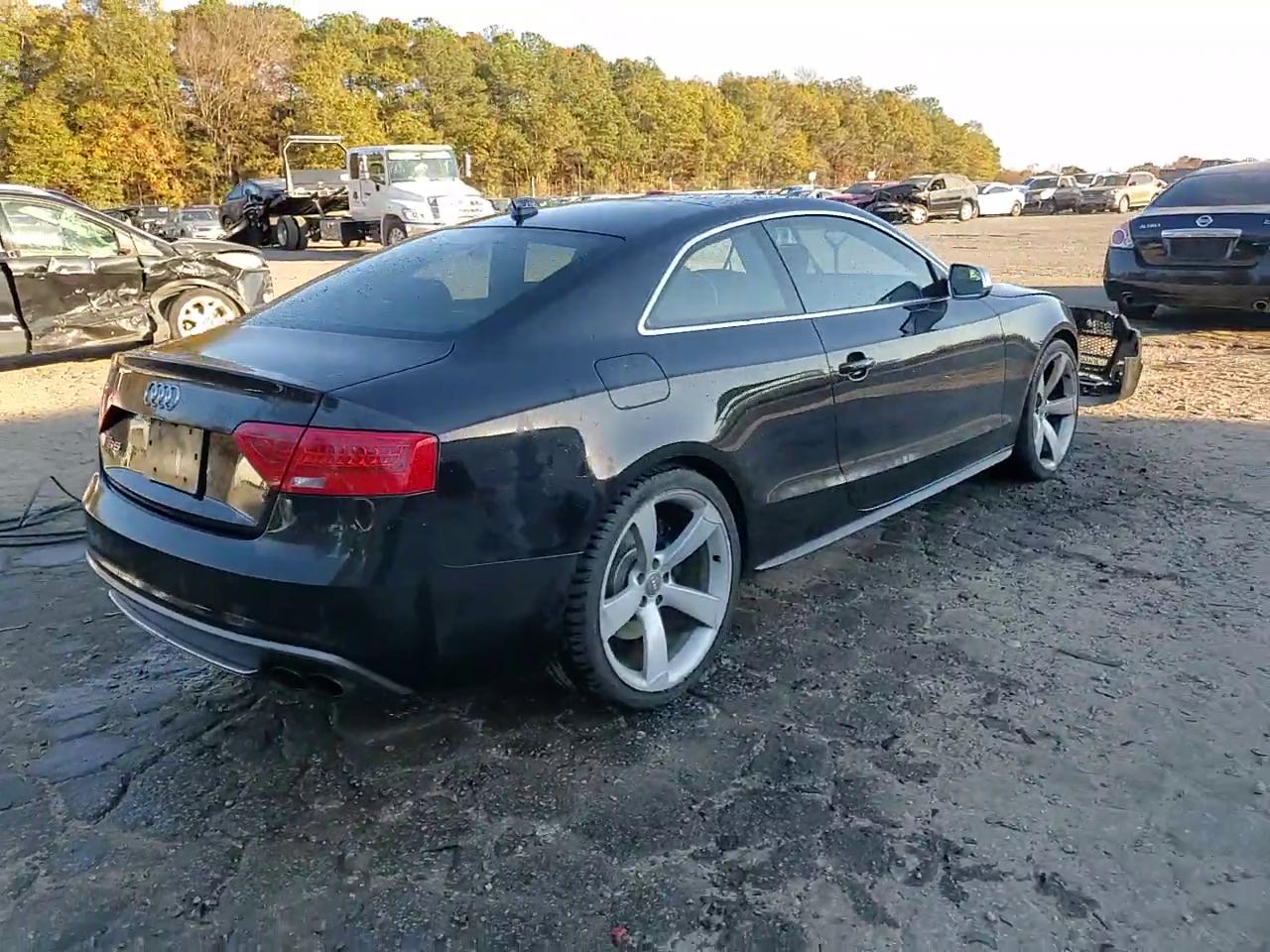 Фото: WAUCGAFR2EA028613