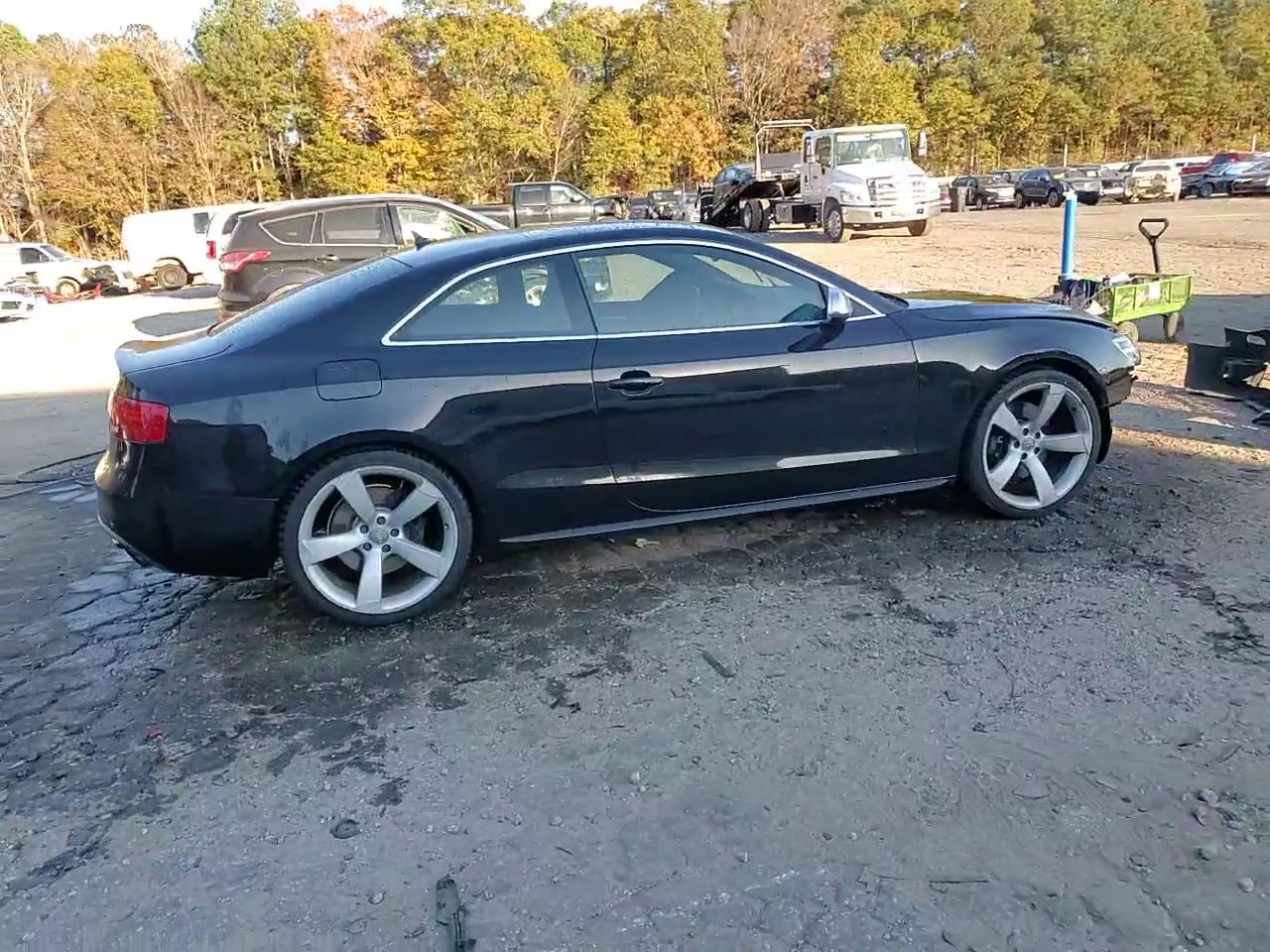 Фото: WAUCGAFR2EA028613