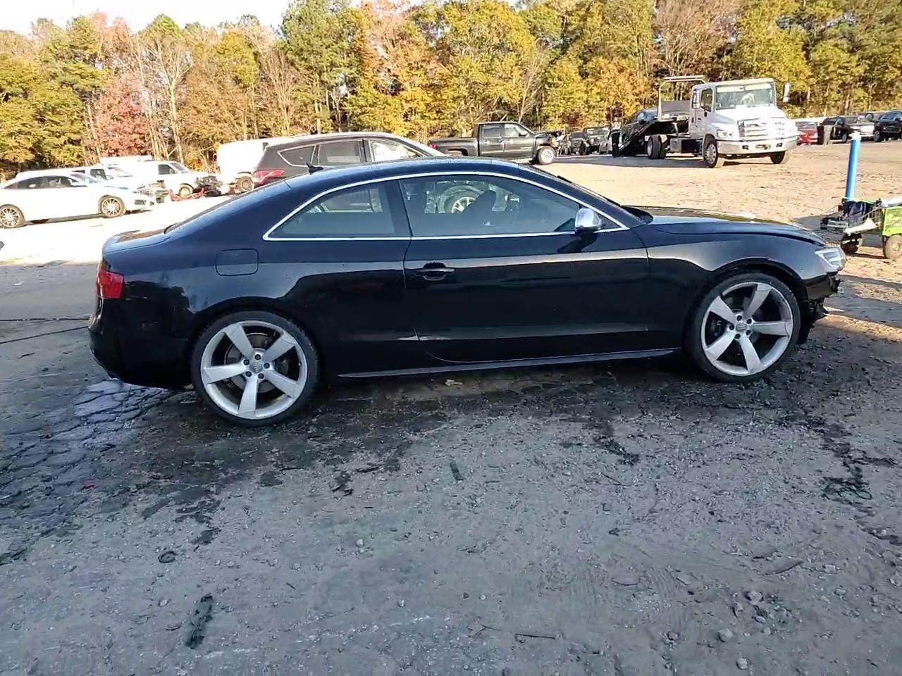 Фото: WAUCGAFR2EA028613