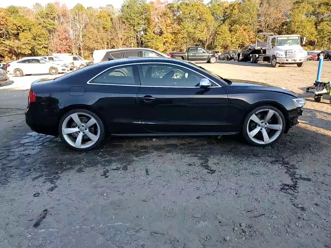 Фото: WAUCGAFR2EA028613