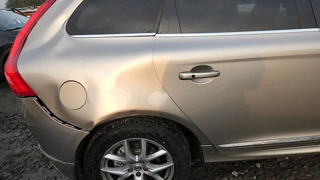 2015 Volvo Xc60 T6 Premier VIN: YV4902RK9F2630973 Lot: 94074455