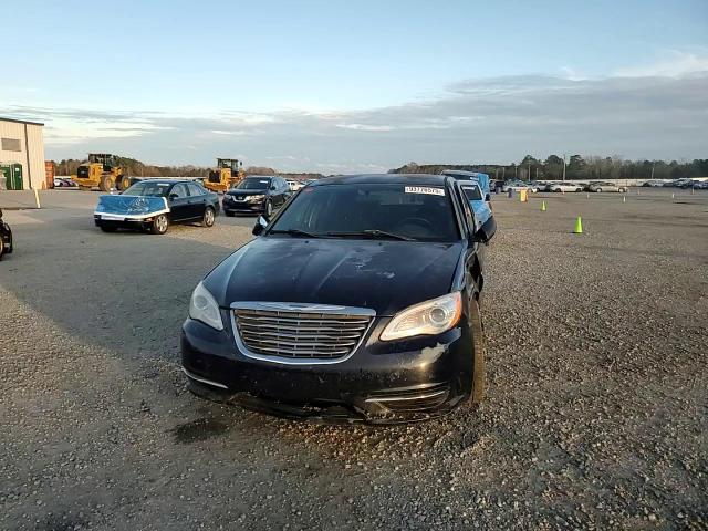 2013 Chrysler 200 Touring VIN: 1C3CCBBB4DN721658 Lot: 93776575