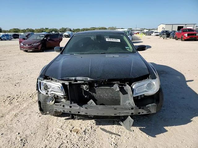 2016 Chrysler 300 Limited VIN: 2C3CCAAG2GH156878 Lot: 92646495