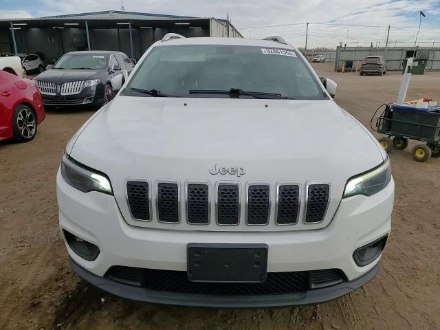 2019 Jeep Cherokee Latitude Plus VIN: 1C4PJMLB6KD402116 Lot: 92861555