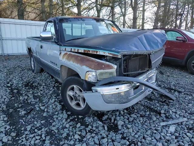 1996 Dodge Ram 1500 VIN: 1B7HC16ZXTS633992 Lot: 94183585