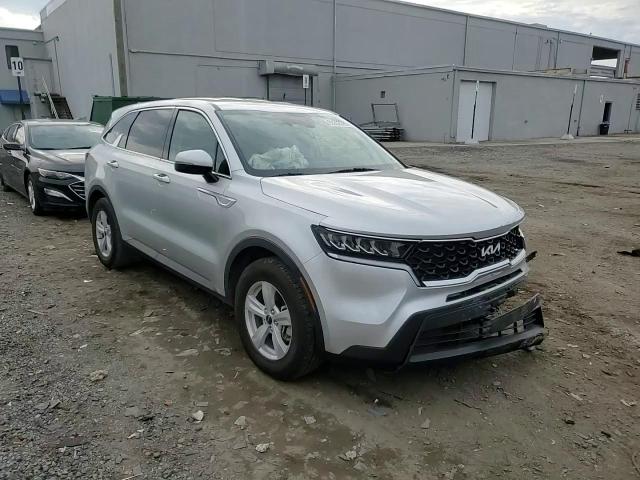 2022 Kia Sorento Lx VIN: 5XYRG4LC1NG113389 Lot: 93202395