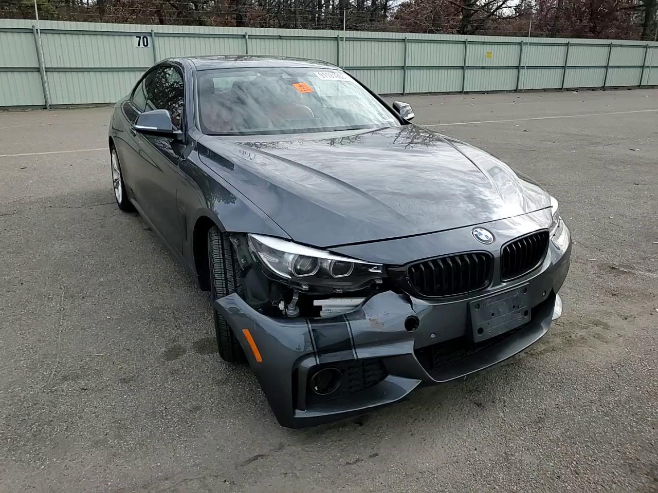 Фото: WBA4W5C09LFH33173