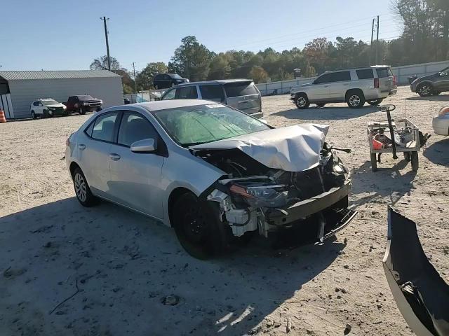 2017 Toyota Corolla L VIN: 2T1BURHE1HC929536 Lot: 92822145