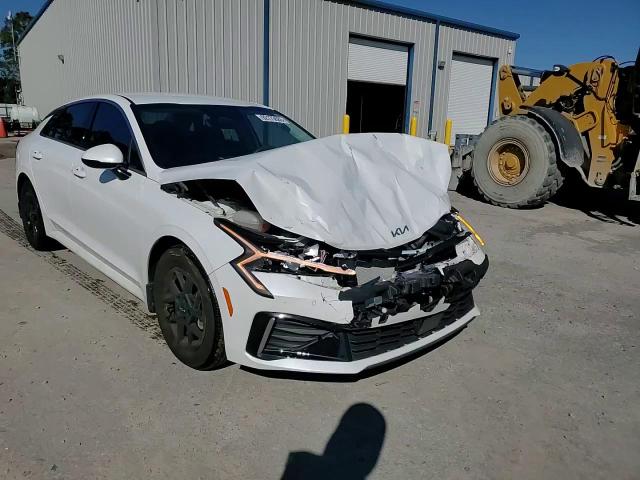 2025 Kia K5 Lxs VIN: KNAG24J74S5299068 Lot: 92173585