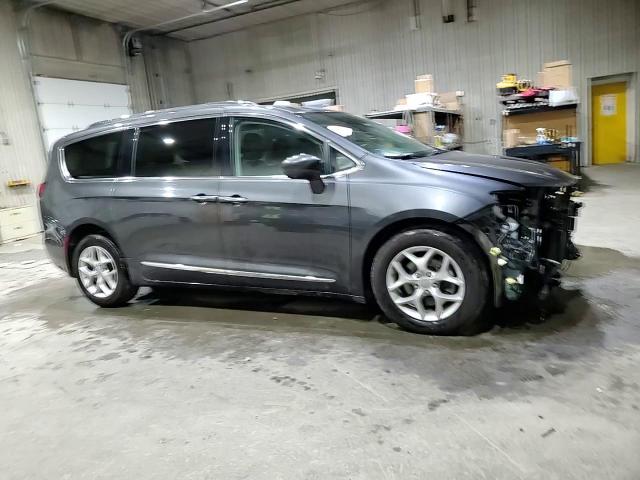 2017 Chrysler Pacifica Touring L Plus VIN: 2C4RC1EG8HR534391 Lot: 91870875