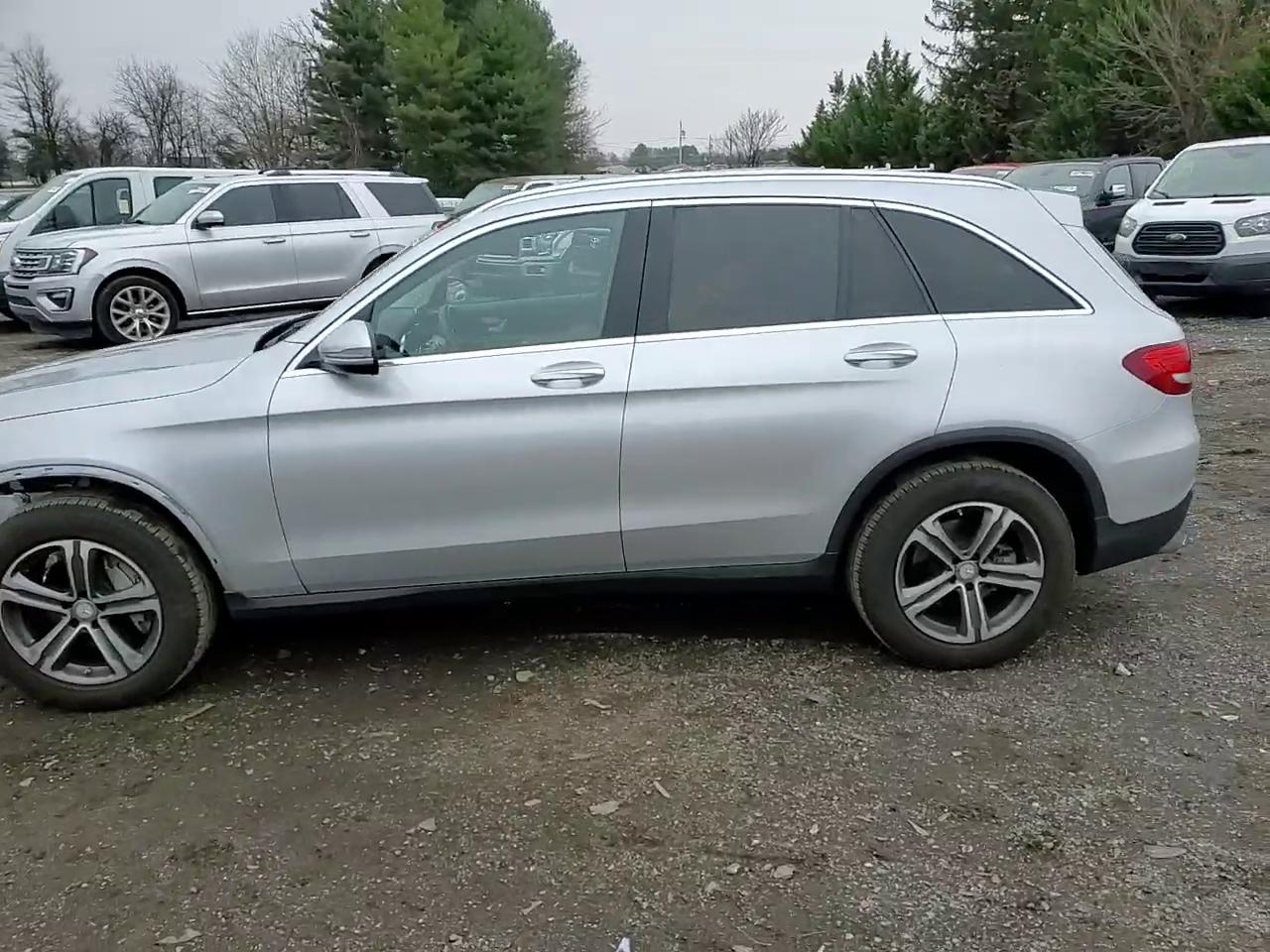 Фото: WDC0G4KBXGF089420