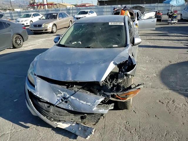 2011 Mazda 3 I VIN: JM1BL1UG1B1370917 Lot: 91840105