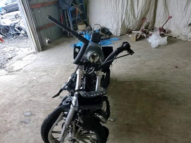 2006 Harley-Davidson Xl883 L VIN: 1HD4CMM136K412783 Lot: 91911335