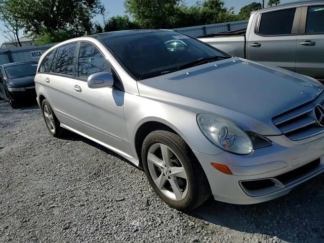 2006 Mercedes-Benz R 350 VIN: 4JGCB65E56A033914 Lot: 93348505