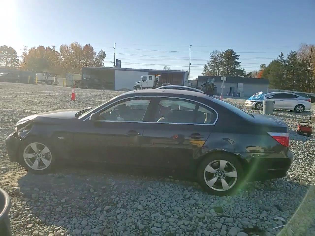 Фото: WBANE73557CM54161