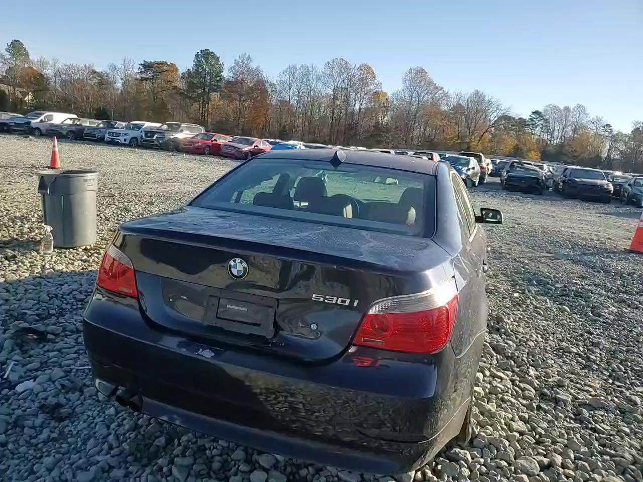 Фото: WBANE73557CM54161