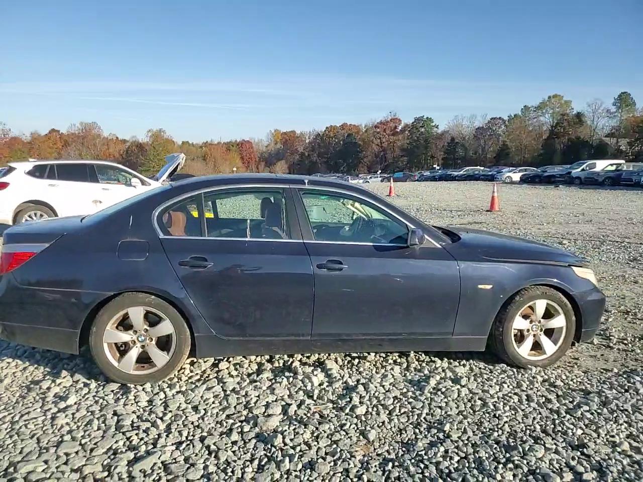 Фото: WBANE73557CM54161