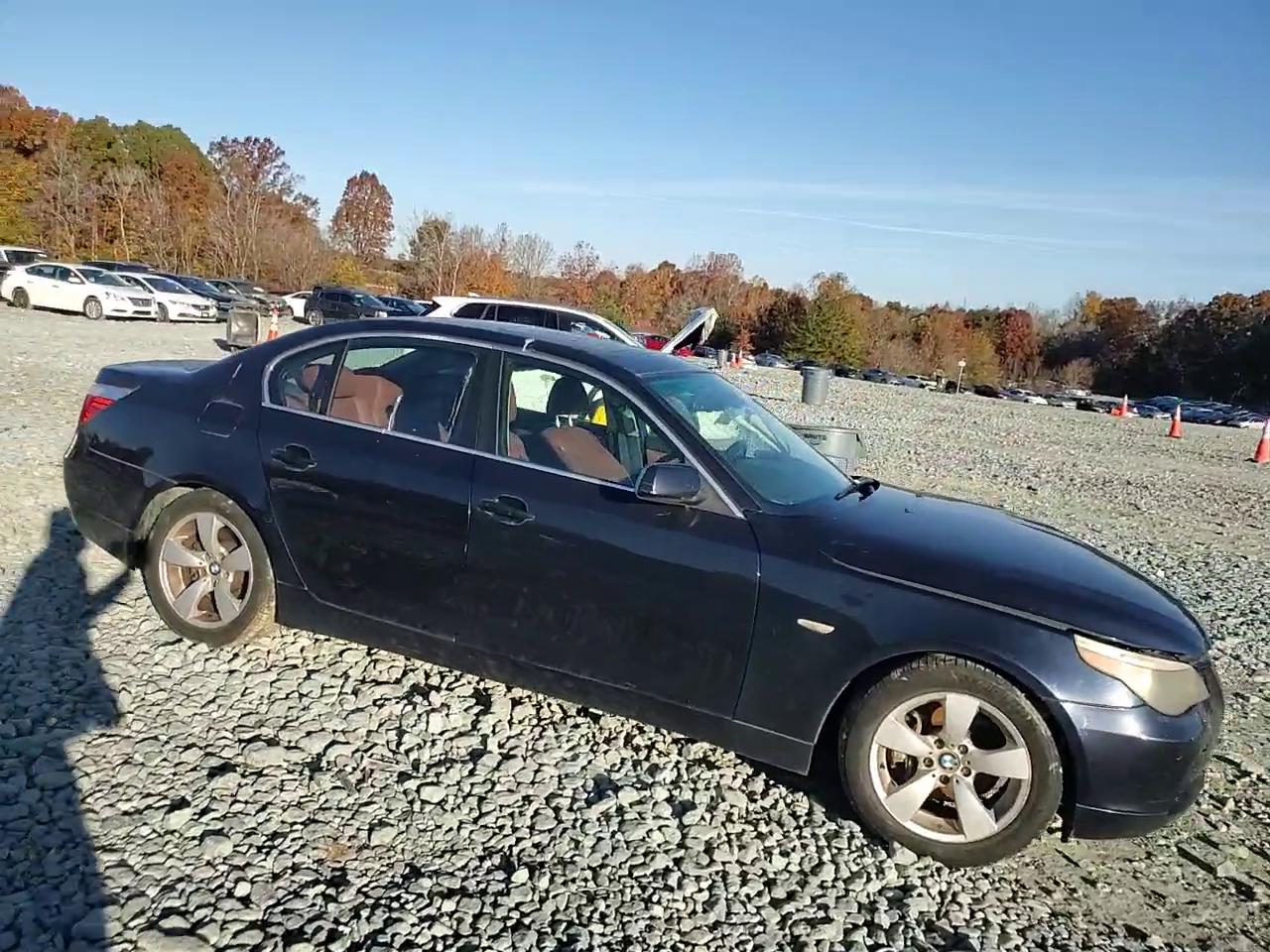 Фото: WBANE73557CM54161