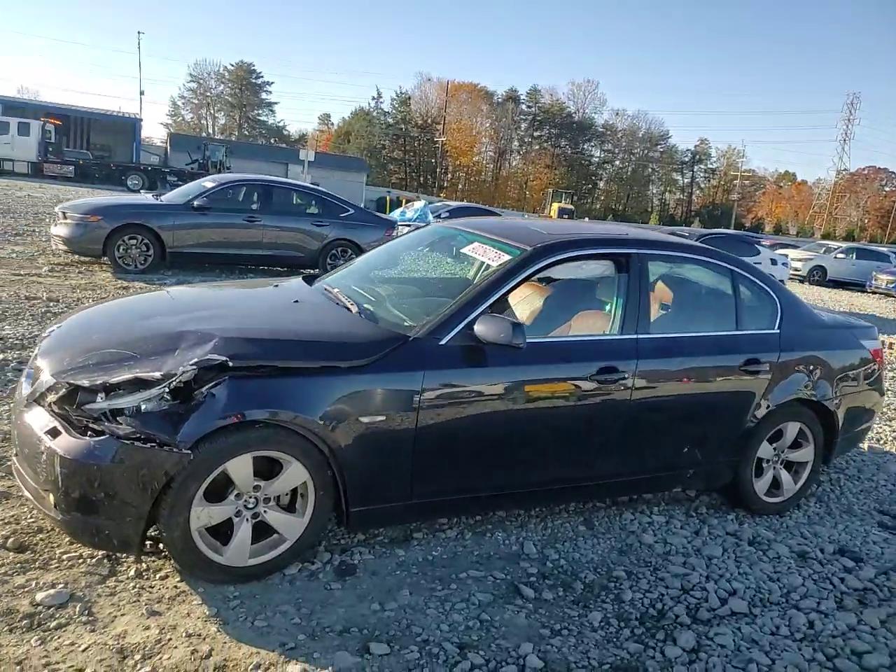 Фото: WBANE73557CM54161