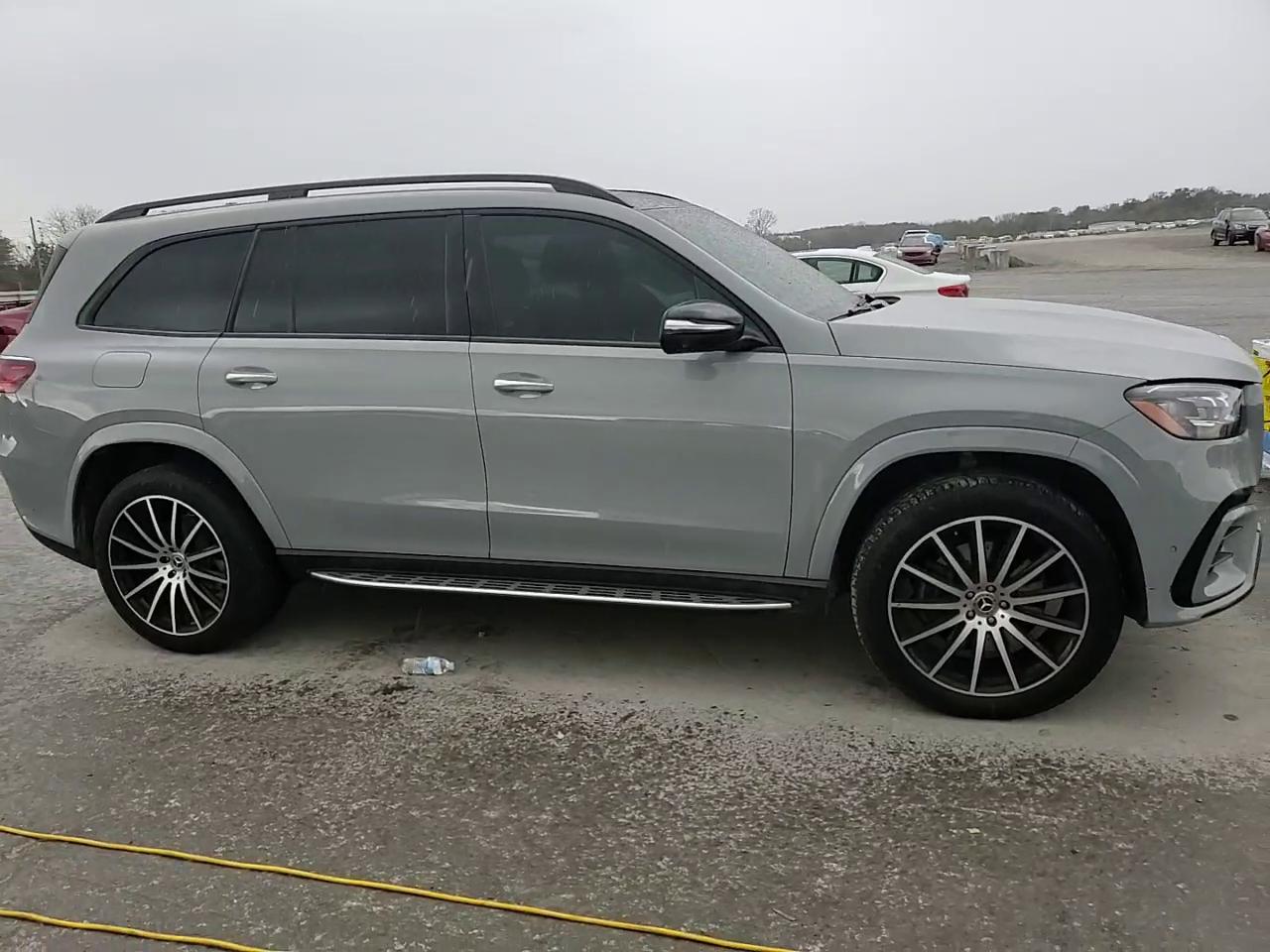 Фото: 4JGFF8FE3RB140003