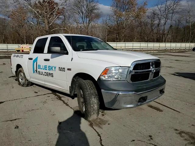 2017 Ram 1500 St VIN: 3C6RR7KT4HG735446 Lot: 93308035