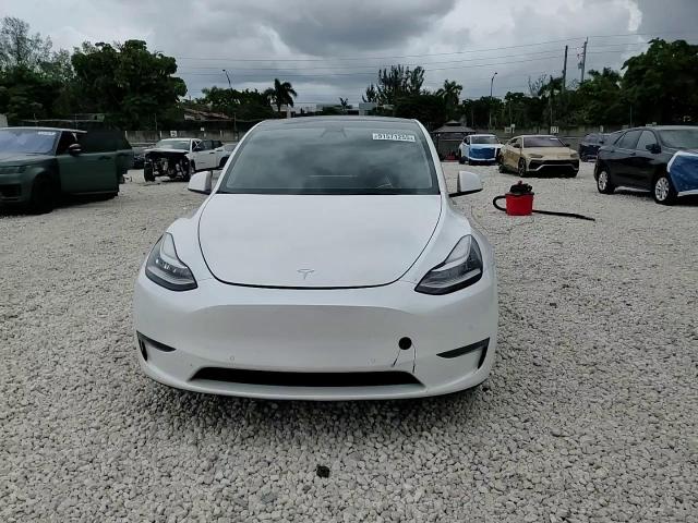2022 Tesla Model Y VIN: 7SAYGDEE4NF353993 Lot: 91571255