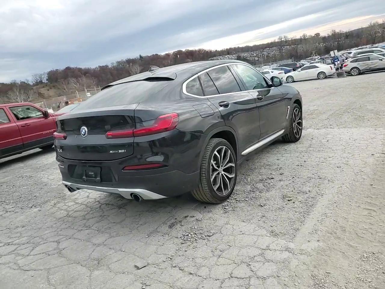 Фото: 5UX2V1C02M9F43235