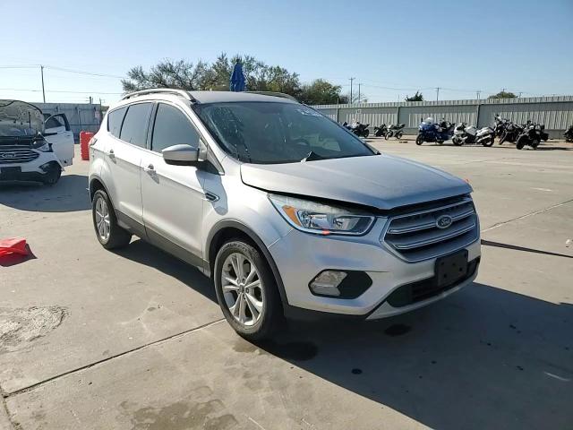 2018 Ford Escape Se VIN: 1FMCU0GD5JUA22060 Lot: 92601415