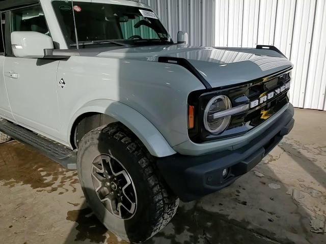 2021 Ford Bronco Base VIN: 1FMDE5BH7MLA98236 Lot: 93988315