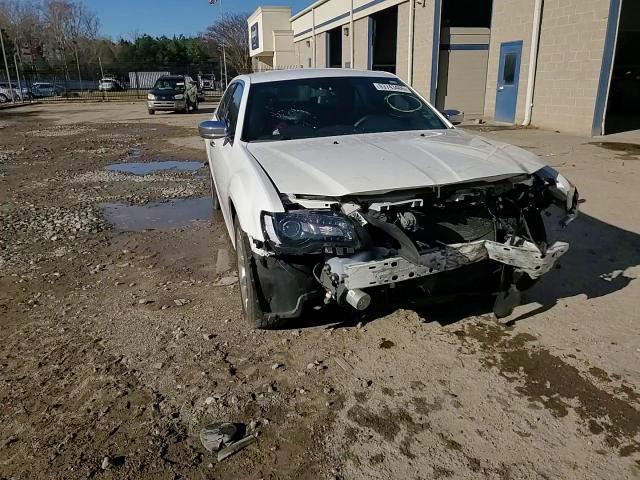 2013 Chrysler 300C VIN: 2C3CCAEG8DH606541 Lot: 93743405