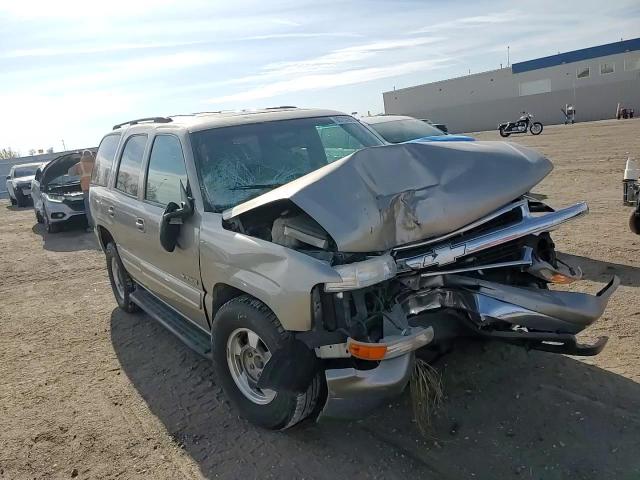 2000 Chevrolet Tahoe K1500 VIN: 1GNEK13T3YJ199490 Lot: 90755965
