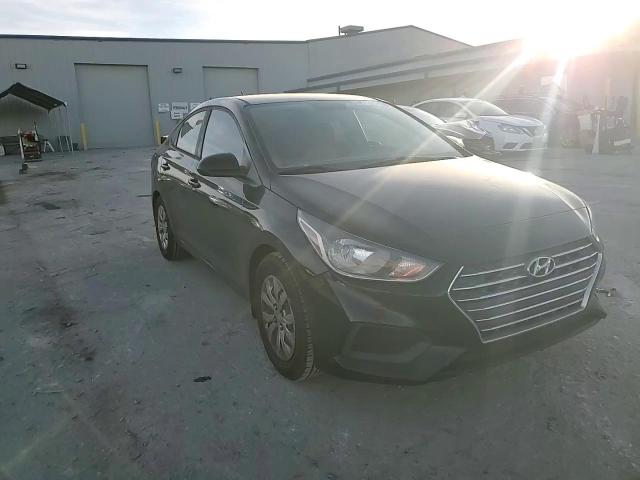 2019 Hyundai Accent Se VIN: 3KPC24A32KE049167 Lot: 91139305