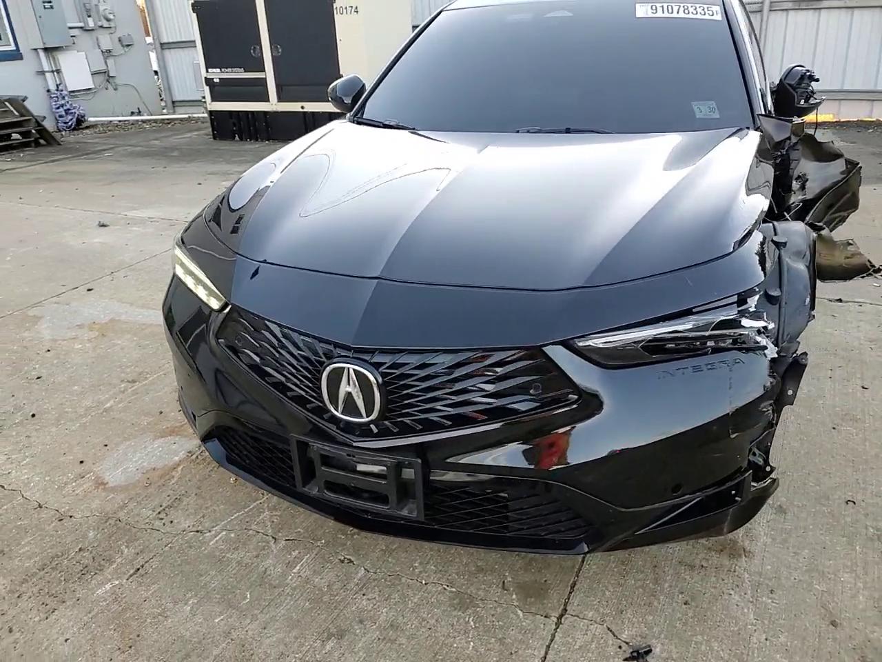 Фото: 19UDE4H66SA012817