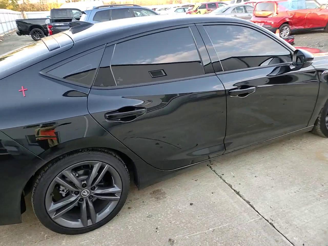 Фото: 19UDE4H66SA012817