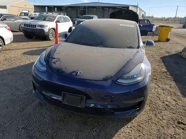2018 Tesla Model 3 VIN: 5YJ3E1EAXJF042488 Lot: 92052885