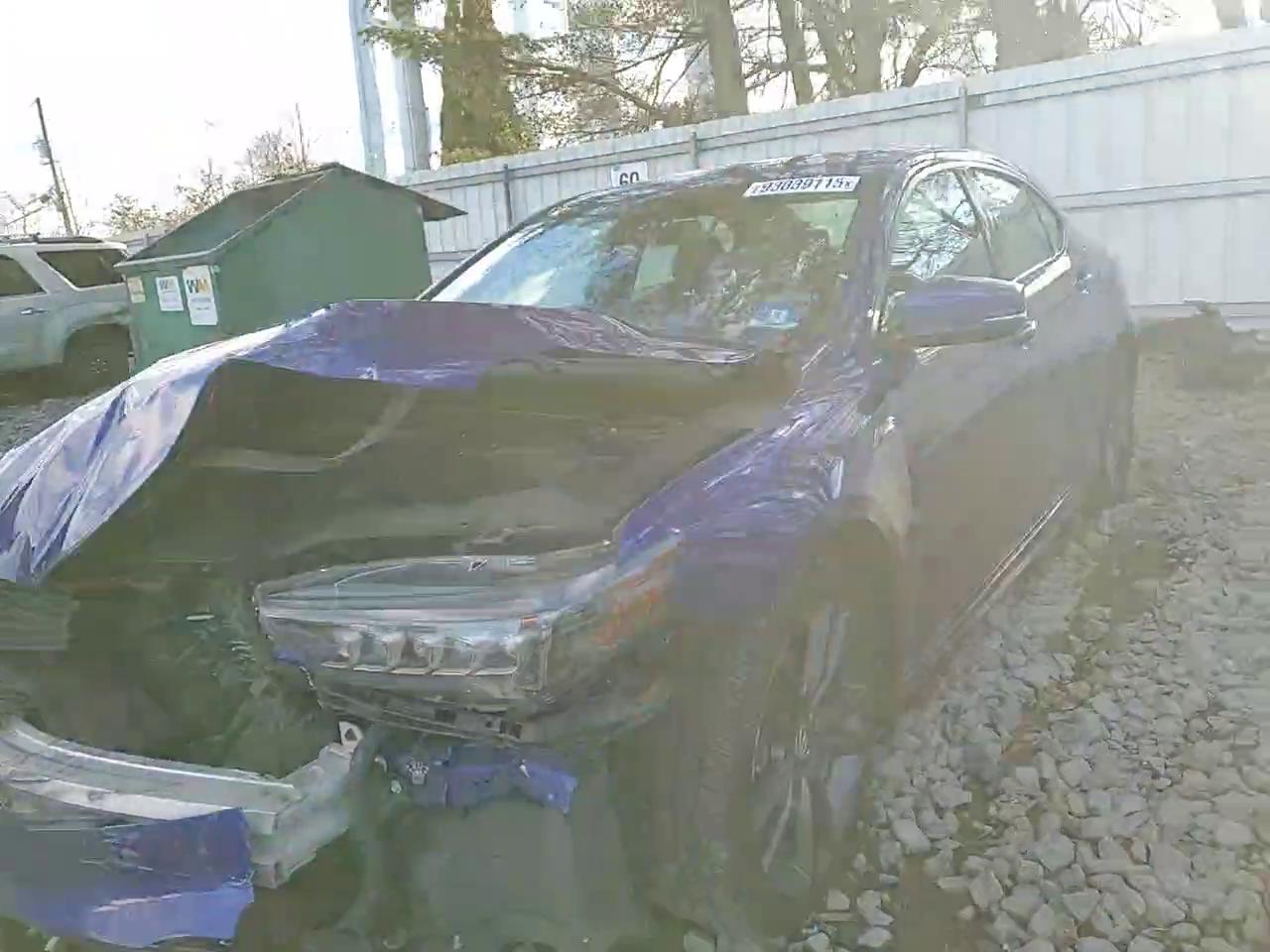 Фото: 19UUB3F63JA005375