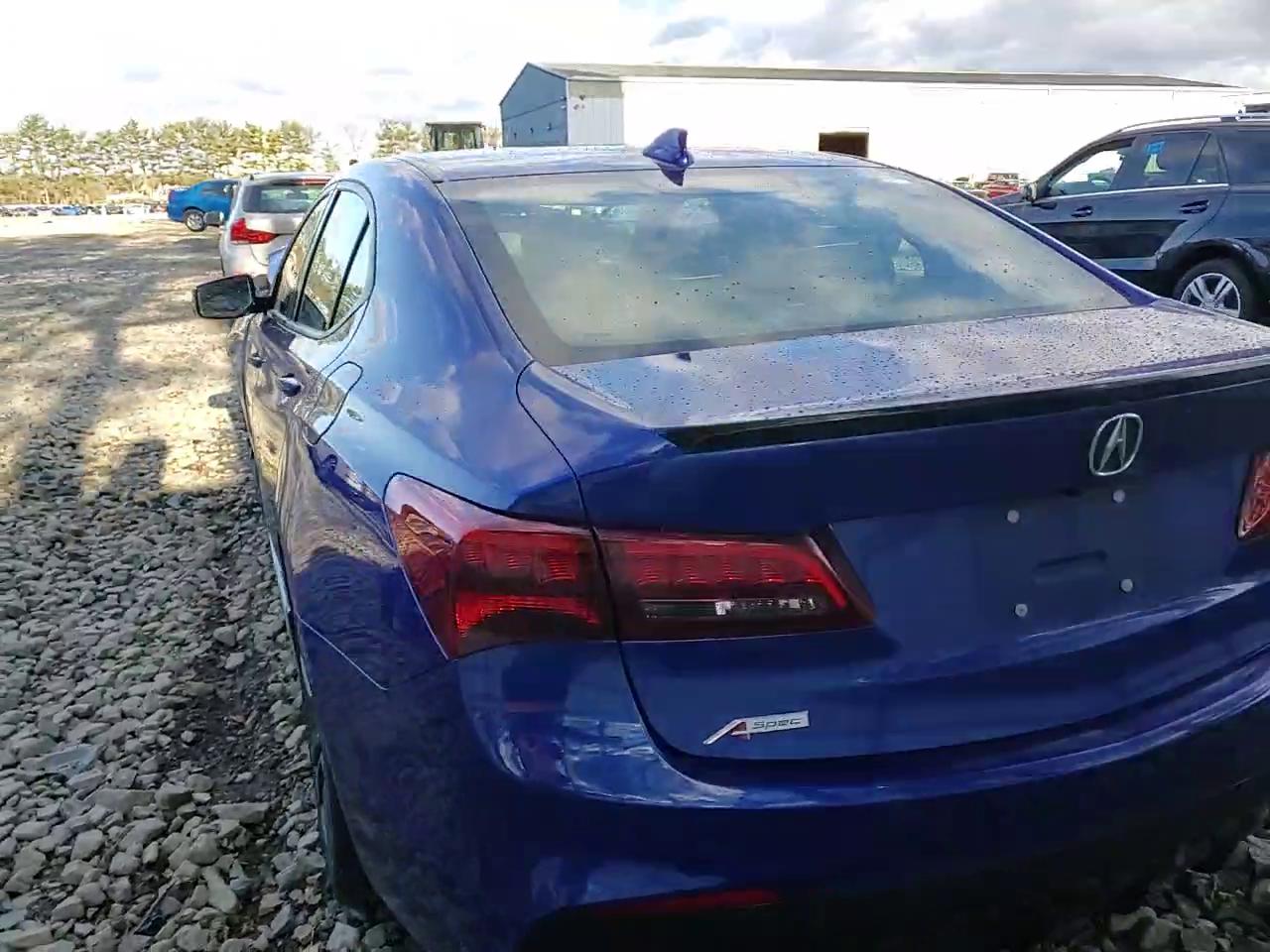 Фото: 19UUB3F63JA005375