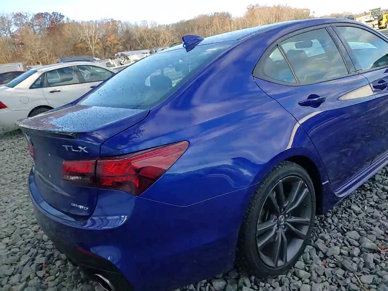 Фото: 19UUB3F63JA005375