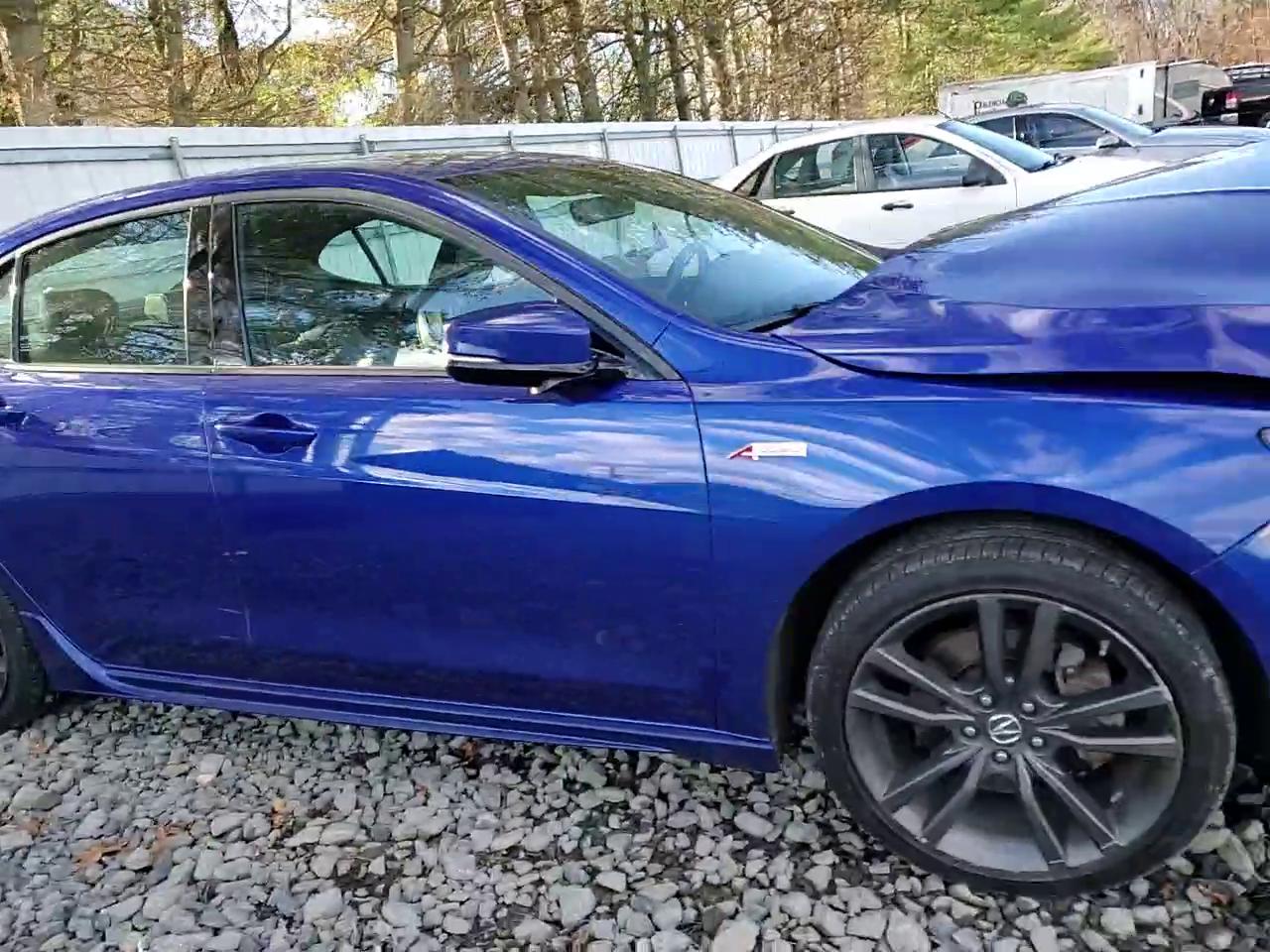 Фото: 19UUB3F63JA005375