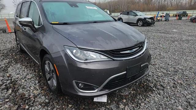 2018 Chrysler Pacifica Hybrid Limited VIN: 2C4RC1N78JR112028 Lot: 93315965