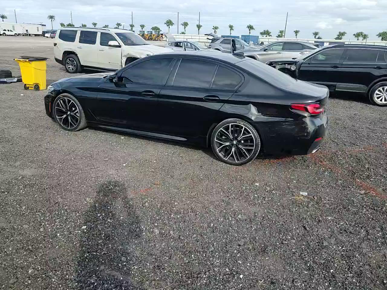 Фото: WBA53BH08MWX05013