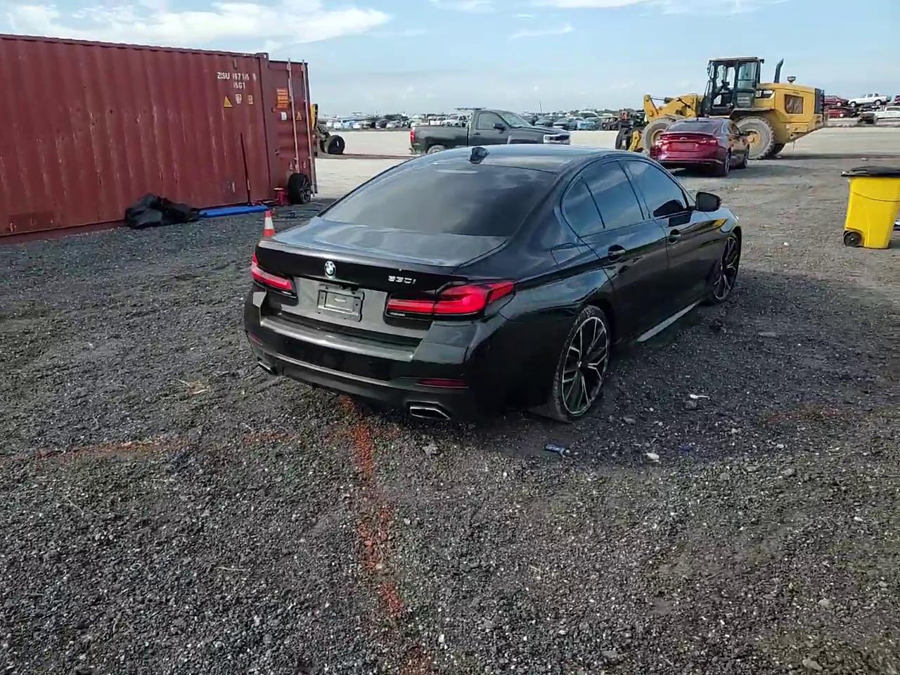 Фото: WBA53BH08MWX05013